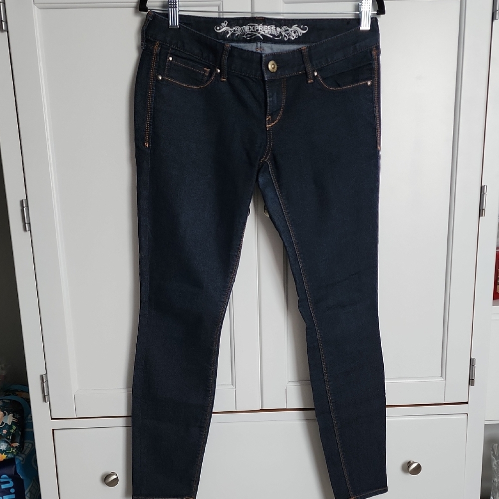 Stylish Express Dark Wash Jeans with Contrast Stitching by Express